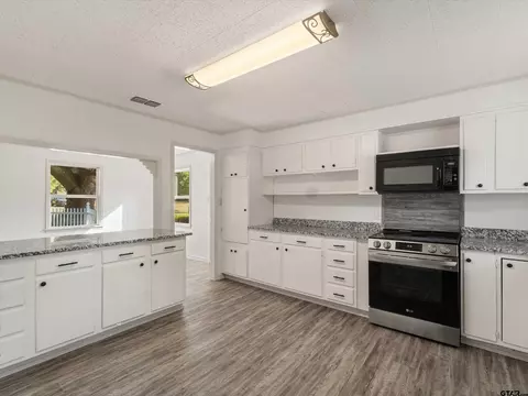 1017 Pheasant, Gilmer, TX 75644 photo 13