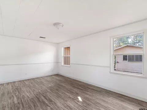 1017 Pheasant, Gilmer, TX 75644 photo 18