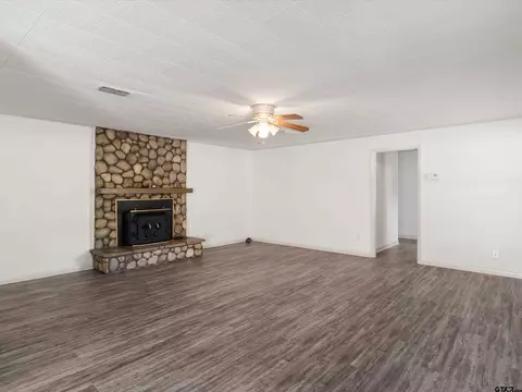 1017 Pheasant, Gilmer, TX 75644 photo 8