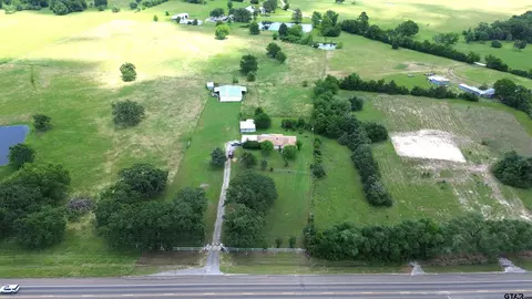 7819 S State Highway 19, Lovelady, TX 75851