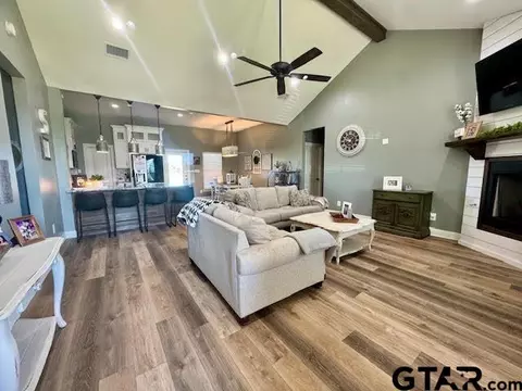 12471 Estelle Dr, Tyler, TX 75704