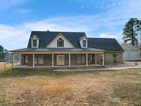 221 Wood Duck Ln, Gilmer, TX 75645