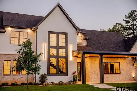 1596 Maple Cir, Tyler, TX 75703