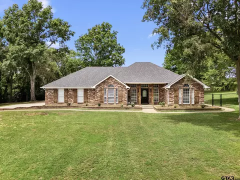 15497 Wagon Wheel, Chandler, TX 75758
