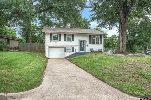 2444 Holley St, Tyler, TX 75701