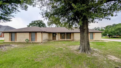 203 Eisenhower Dr, Tyler, TX 75704