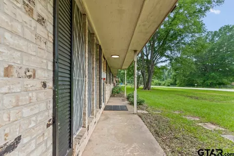 Exterior - 11562 19th Ave, Tyler, TX 75709 photo 6 of 7