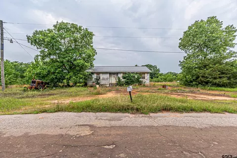 22456 County Road 3105, Gladewater, TX 75647