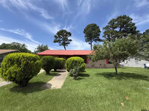 1205 Lamar, Mount Pleasant, TX 75455