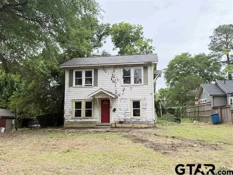 207 Watson, Henderson, TX 75652