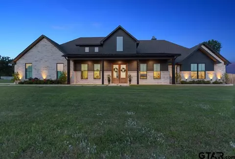 21815 Country Mdws, Bullard, TX 75757