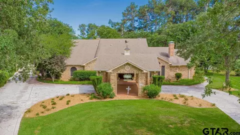 224 Texas Dr, Hideaway, TX 75771