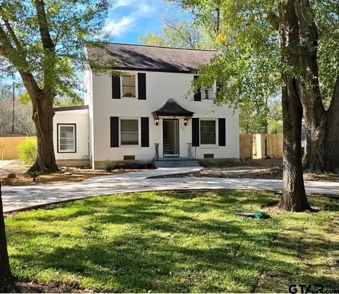 301 Harold St, Crockett, TX 75835