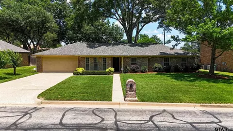 6220 Huntington, Tyler, TX 75703