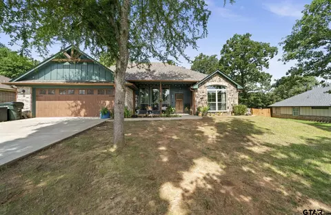 14083 Twin Ranch Rd, Tyler, TX 75704