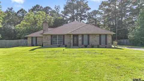423 Beach St, Jacksonville, TX 75766