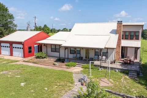 6952 Fm 1990, Palestine, TX 75801