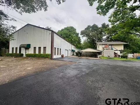 2209 E 2011 E Old Hwy 80, White Oak, TX 75693