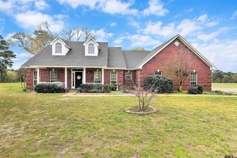 872 Cr 3588, Winnsboro, TX 75494