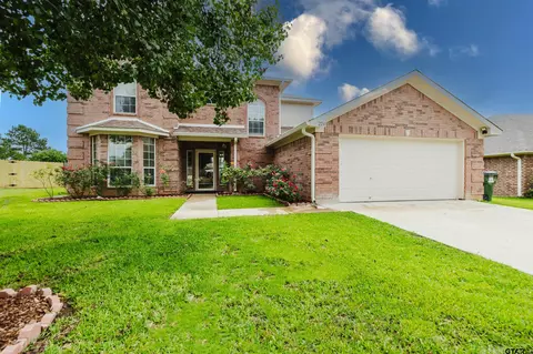 224 Cass Cir, Flint, TX 75762