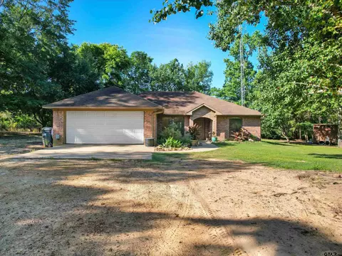 9615 Aspen Trl, Big Sandy, TX 75755