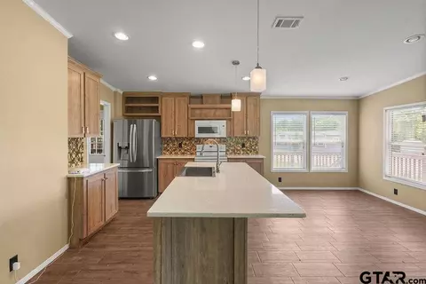 115 Oak Bnd, Marshall, TX 75672 photo 11