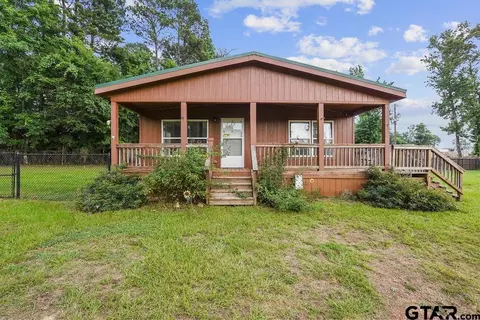 115 Oak Bnd, Marshall, TX 75672