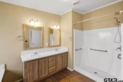 115 Oak Bnd, Marshall, TX 75672 photo 16