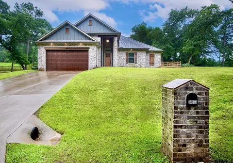20853 Lakeview Dr, Flint, TX 75762