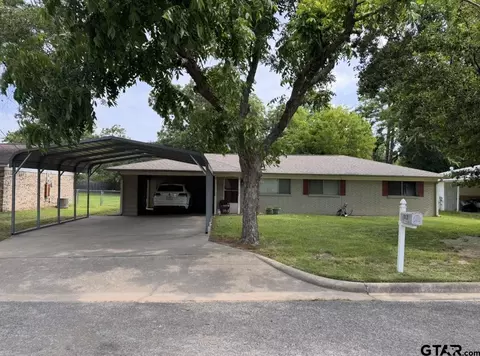 312 Henderson, Mount Pleasant, TX 75455