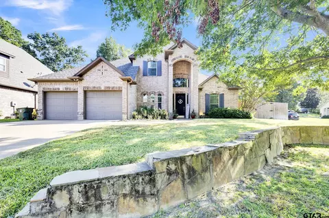 714 W Heritage Dr, Tyler, TX 75703