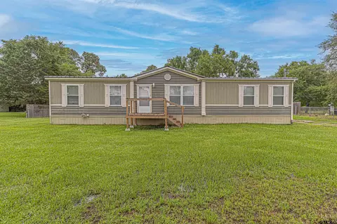 21167 Joe Paul Ln, Chandler, TX 75758