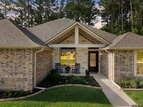 8024 Crooked Trl, Tyler, TX 75703