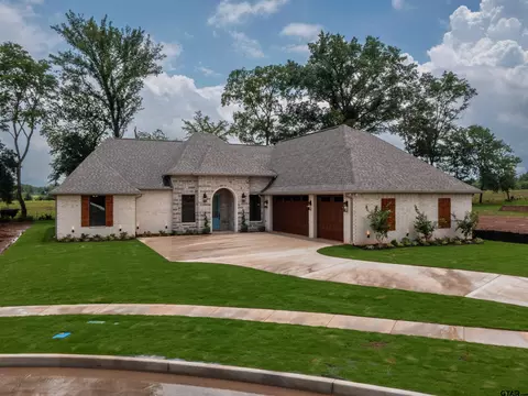 328 Heritage Way, Bullard, TX 75757