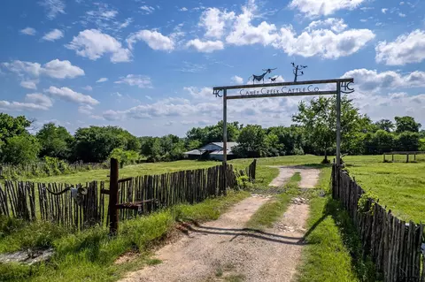 1318 Cr 4810, Troup, TX 75789
