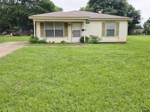 410 N Main, Jacksonville, TX 75766