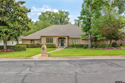 1807 Royal Oak, Tyler, TX 75703