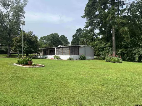 9160 Grape Ave, Frankston, TX 75763