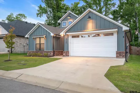 2736 Royal Village Way, Tyler, TX 75701