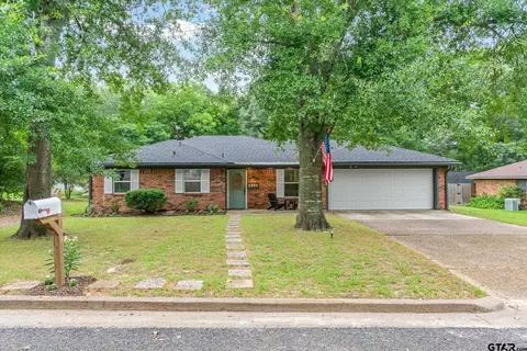 1004 Bunny Rabbit Rd, Athens, TX 75751
