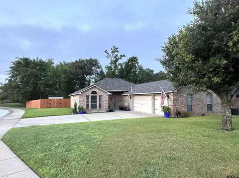 2509 Guinn Farms Rd, Tyler, TX 75707