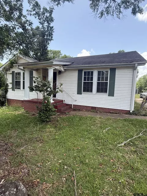 1701 S Washington St, Marshall, TX 75670