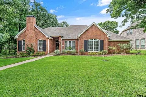 122 Dogwood Lakes Cir, Bullard, TX 75757