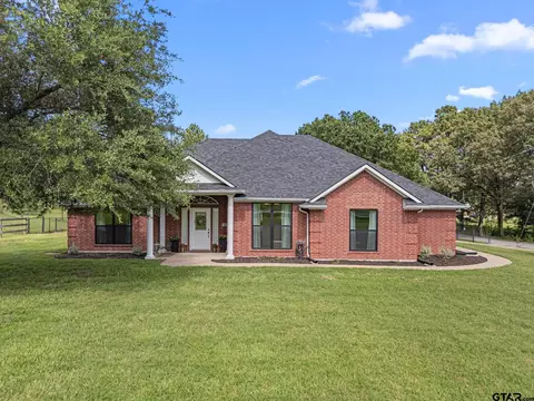 200 N Lexington Dr, Big Sandy, TX 75755
