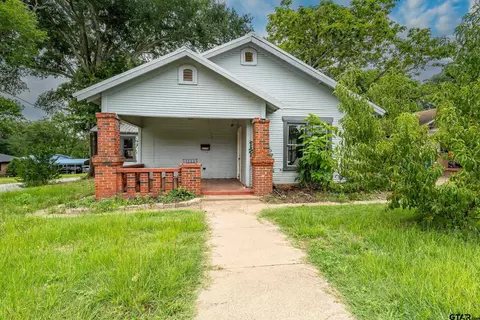 1001 Sunset, Jacksonville, TX 75766