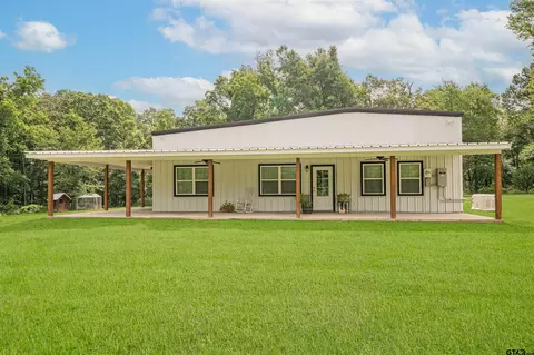 2212 Farmers Br, Diana, TX 75640