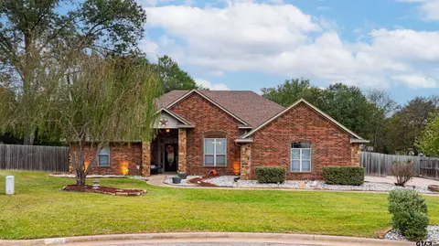 108 Mossy Creek Dr, Hallsville, TX 75650