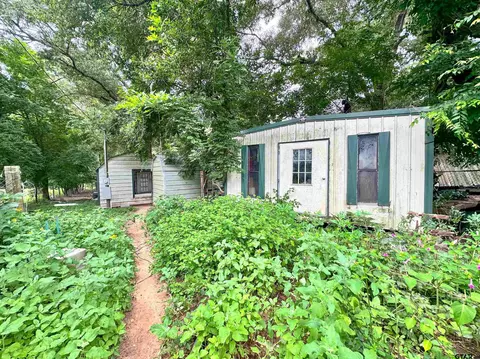 920 Acr 320, Frankston, TX 75763