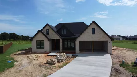 16301 Eagle Ln, Lindale, TX 75771