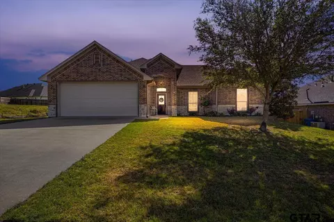 1009 Stagecoach Bnd, Bullard, TX 75757